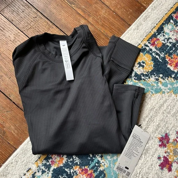 Lululemon Ribbed Long Sleeve Shirt - Picture 4 of 11